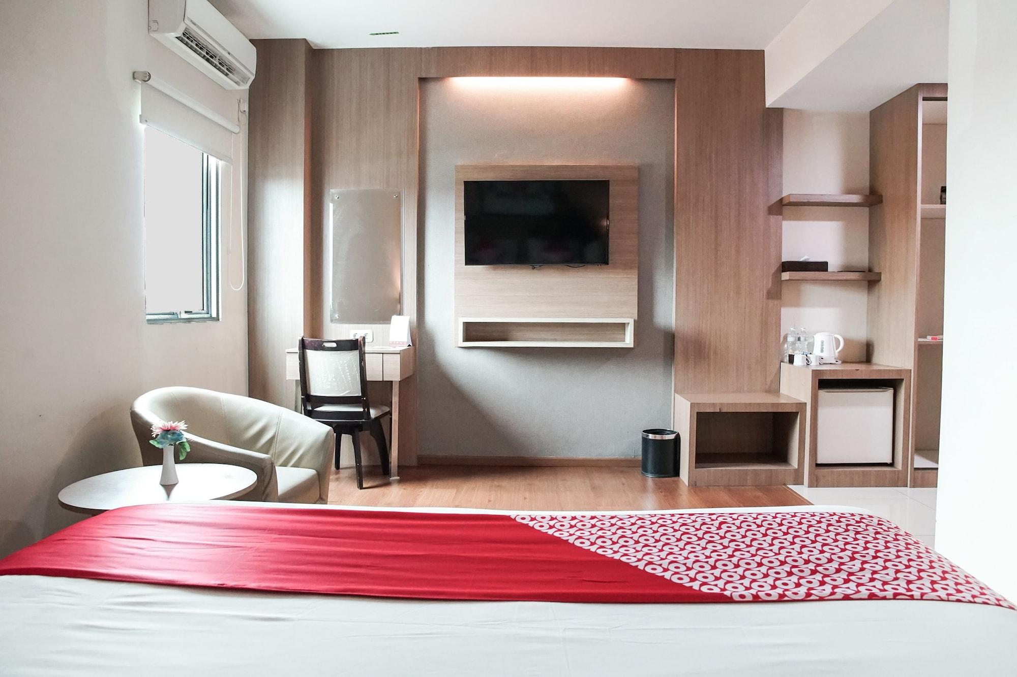 Winstar Hotel Pekanbaru Exterior photo